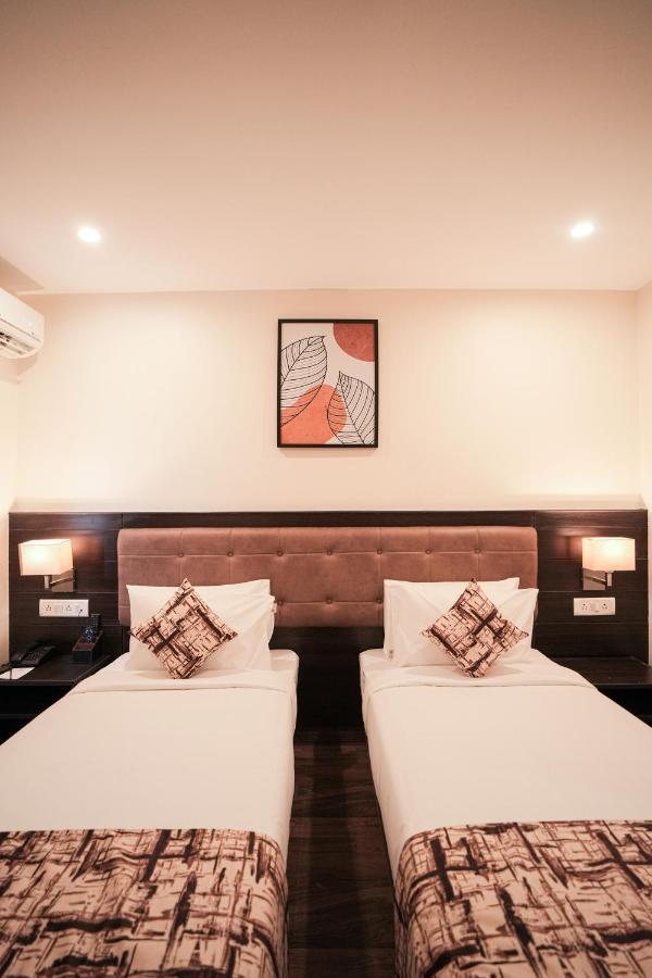 Vera By Bisque Hebbal - Manyata Tech Park Bangalore Buitenkant foto